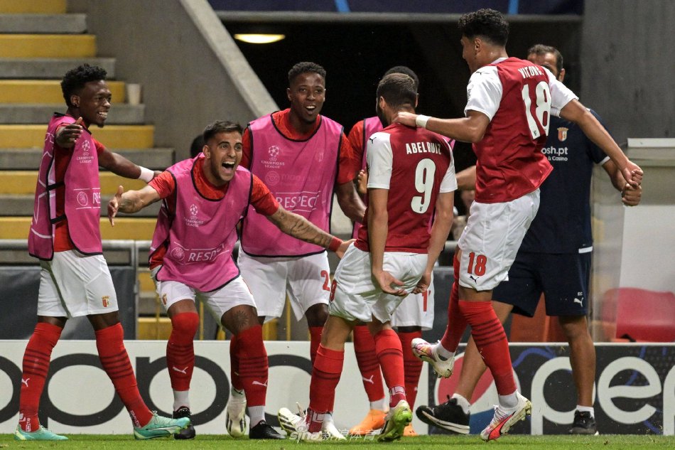 避免附加赛 避免附加赛