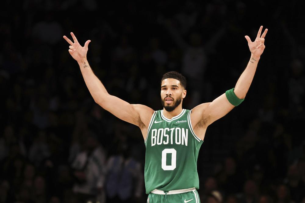 中国队通过 中国队通过